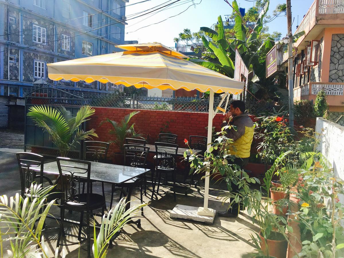 Hotel Pokhara International Exterior foto
